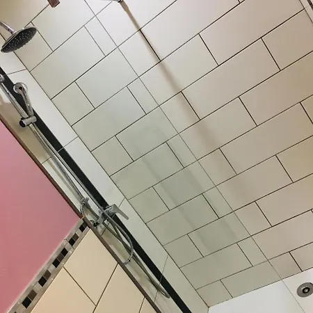 L'auberge Du Värdshus *